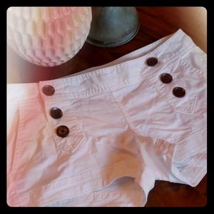 White Jeans shorts Express size 4
